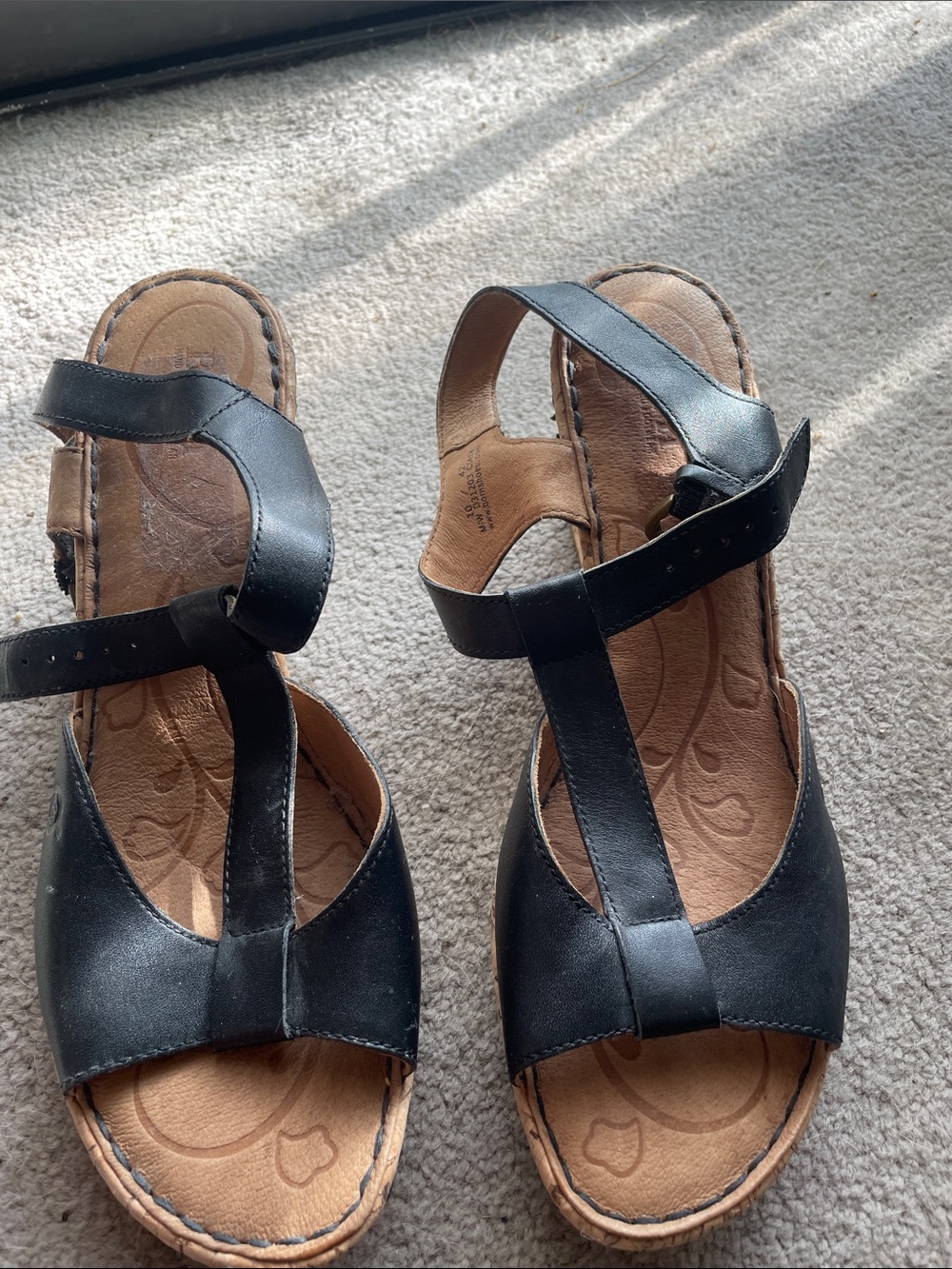 Black Leather T-Strap Women's Sandals with Adjustable Ankle Strap